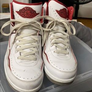 Mens Air Jordan Retro 2 Size 10 Sneaker